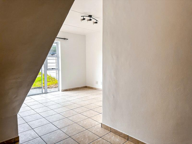 2 Bedroom Property for Sale in Protea Heights Western Cape